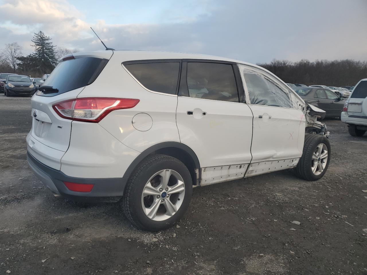 Lot #3034332101 2015 FORD ESCAPE SE