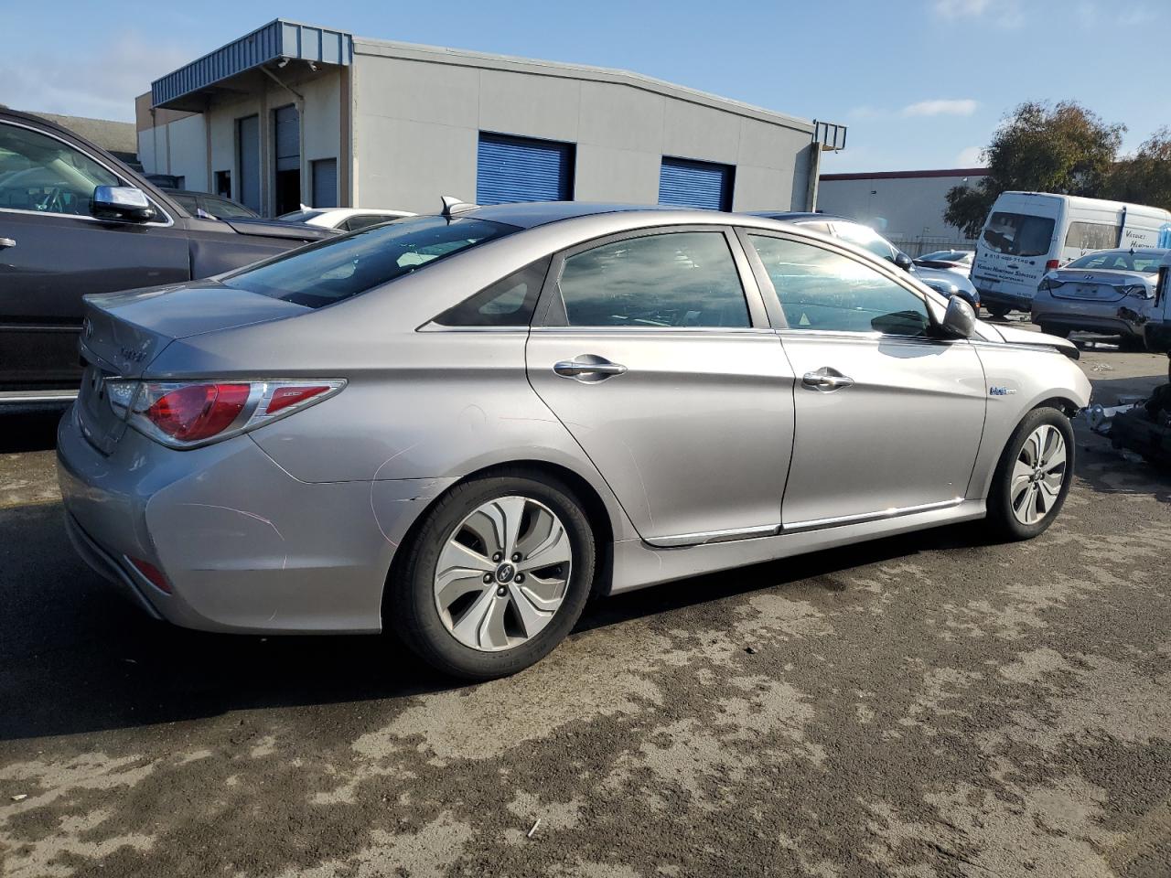 Lot #3029324755 2013 HYUNDAI SONATA HYB