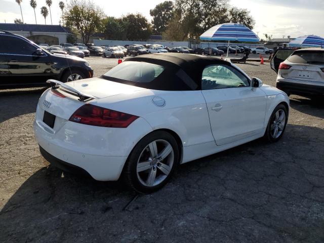 AUDI TT 2009 white  gas TRUYF38JX91008667 photo #4