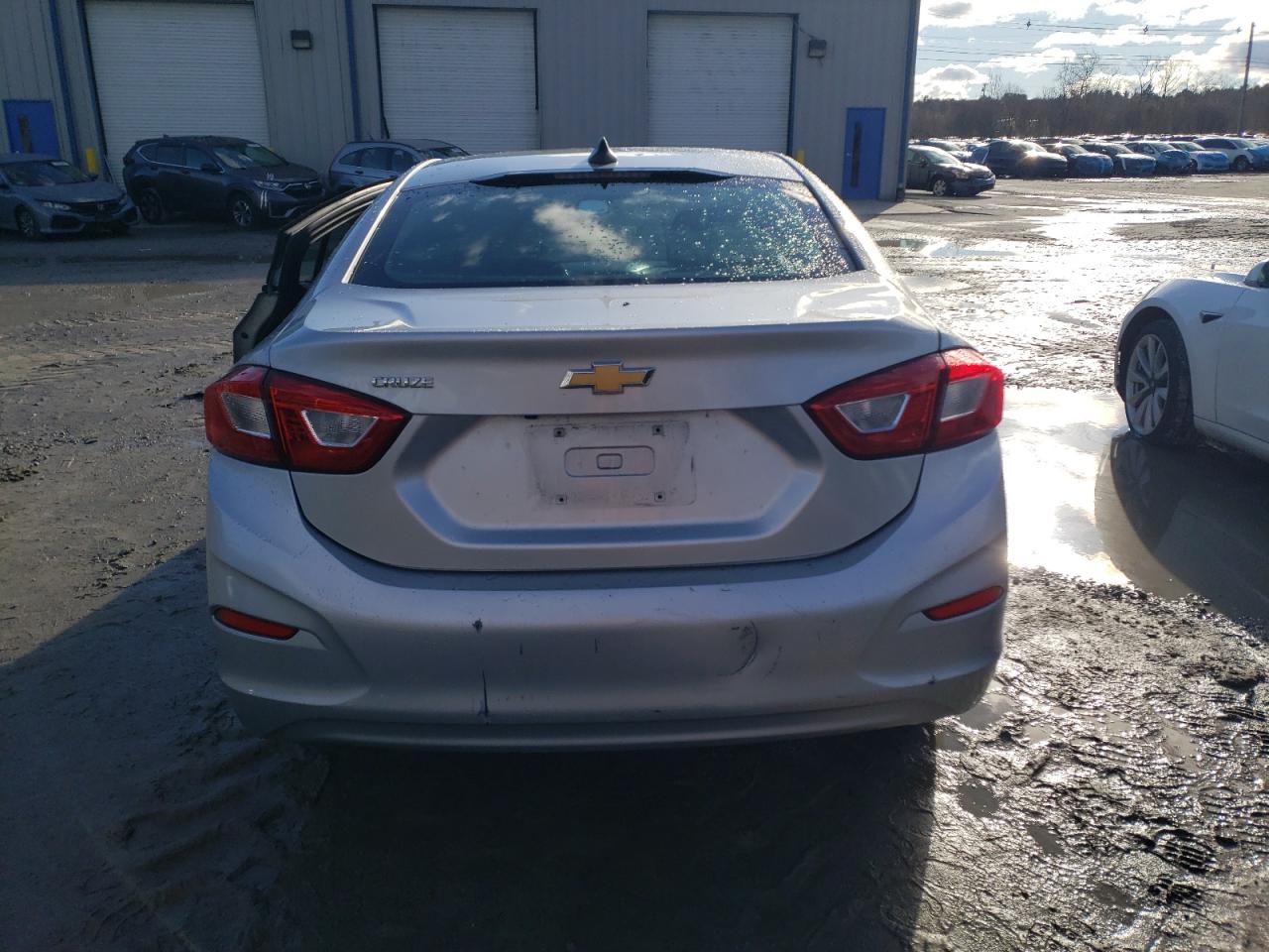 Lot #3029602071 2018 CHEVROLET CRUZE LS