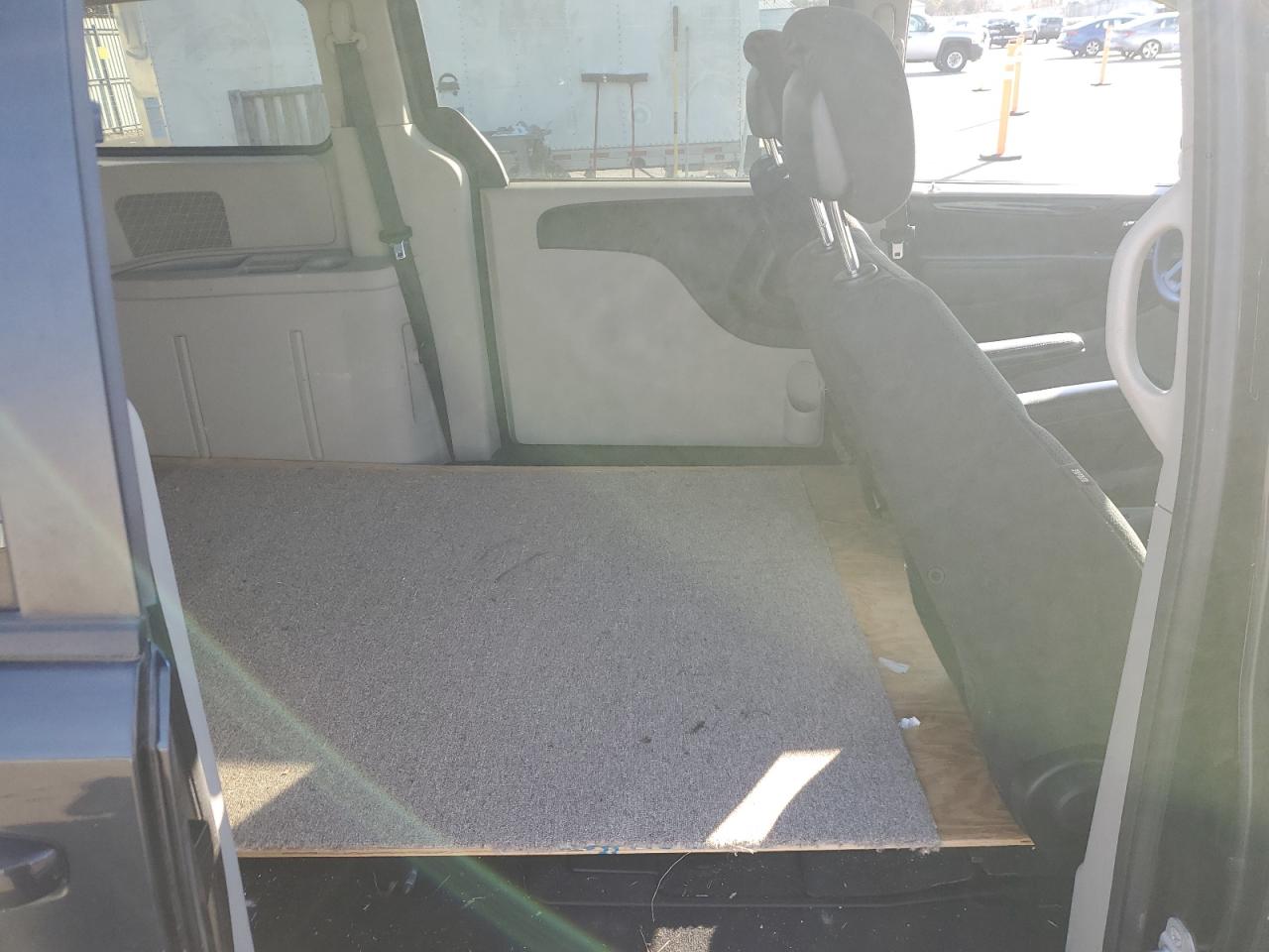 DODGE GRAND CARAVAN SE