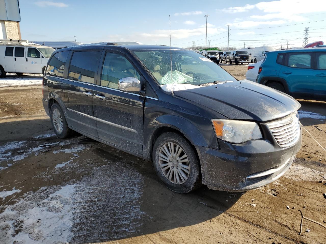 Lot #3034318091 2014 CHRYSLER TOWN & COU