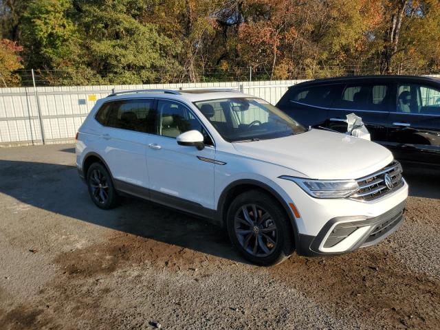 3VV3B7AX2NM008005 Volkswagen Tiguan Se 2022