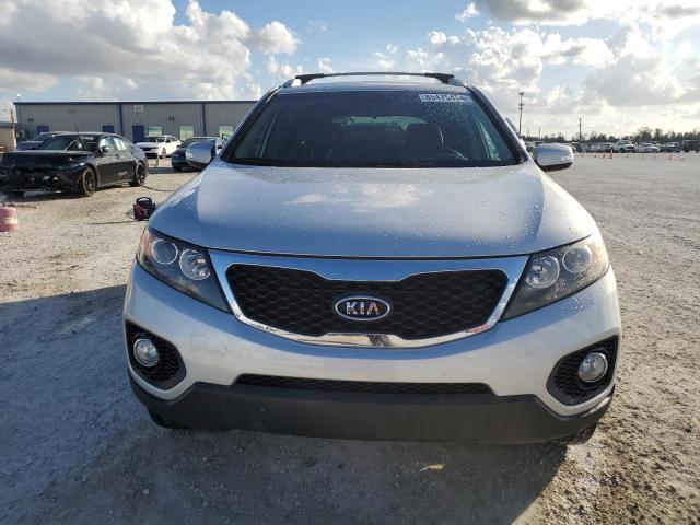 VIN 5XYKU3A6XDG405266 2013 KIA SORENTO no.5