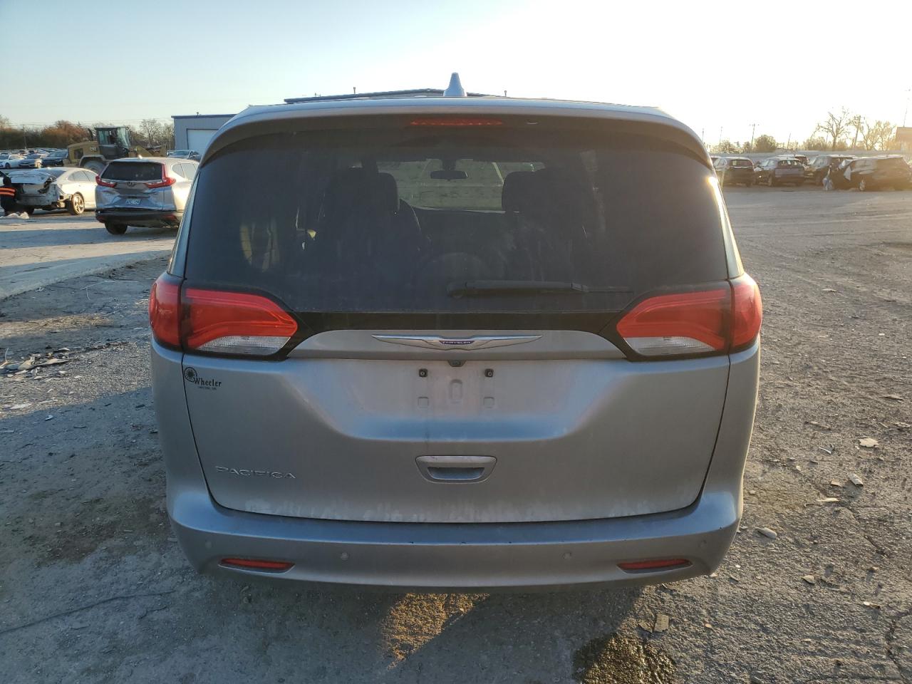 CHRYSLER PACIFICA LX