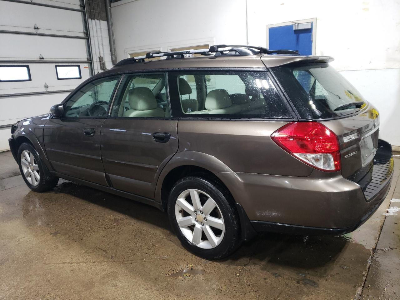 Lot #3034296088 2008 SUBARU OUTBACK 2.