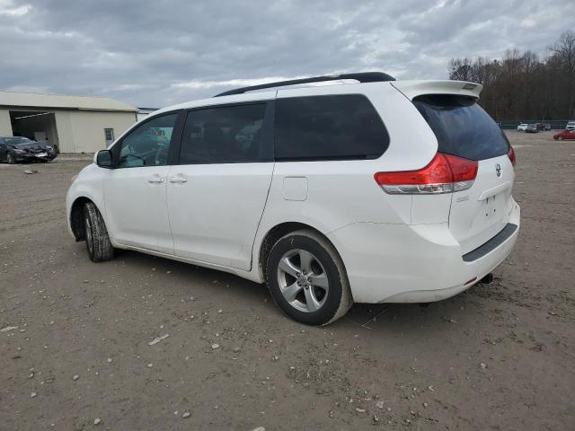 TOYOTA SIENNA LE 2013 white  gas 5TDKK3DC1DS324411 photo #3