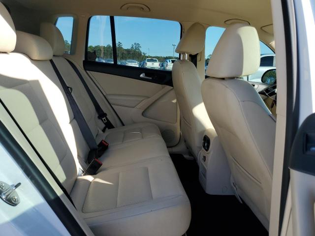2016 VOLKSWAGEN TIGUAN S - WVGBV7AX4GW530330