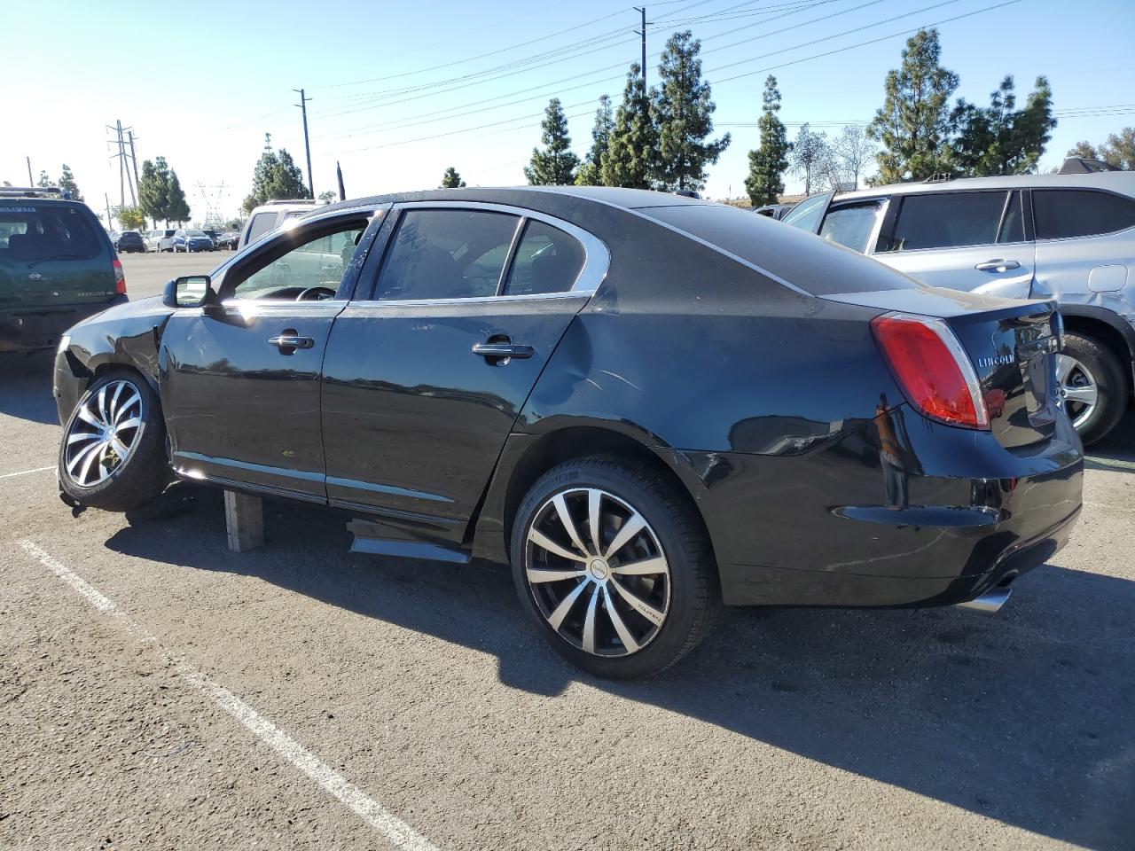 Lot #3037010732 2010 LINCOLN MKS