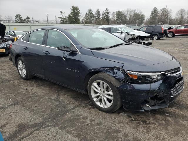 VIN 1G1ZD5ST9JF108804 2018 CHEVROLET MALIBU no.4