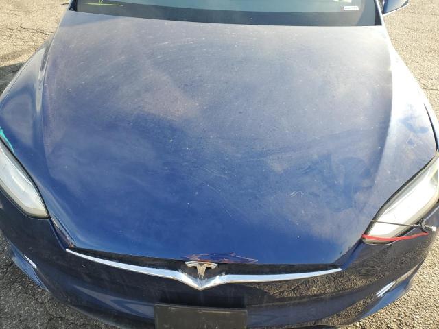 VIN 5YJXCBE26GF017683 2016 TESLA MODEL X no.11