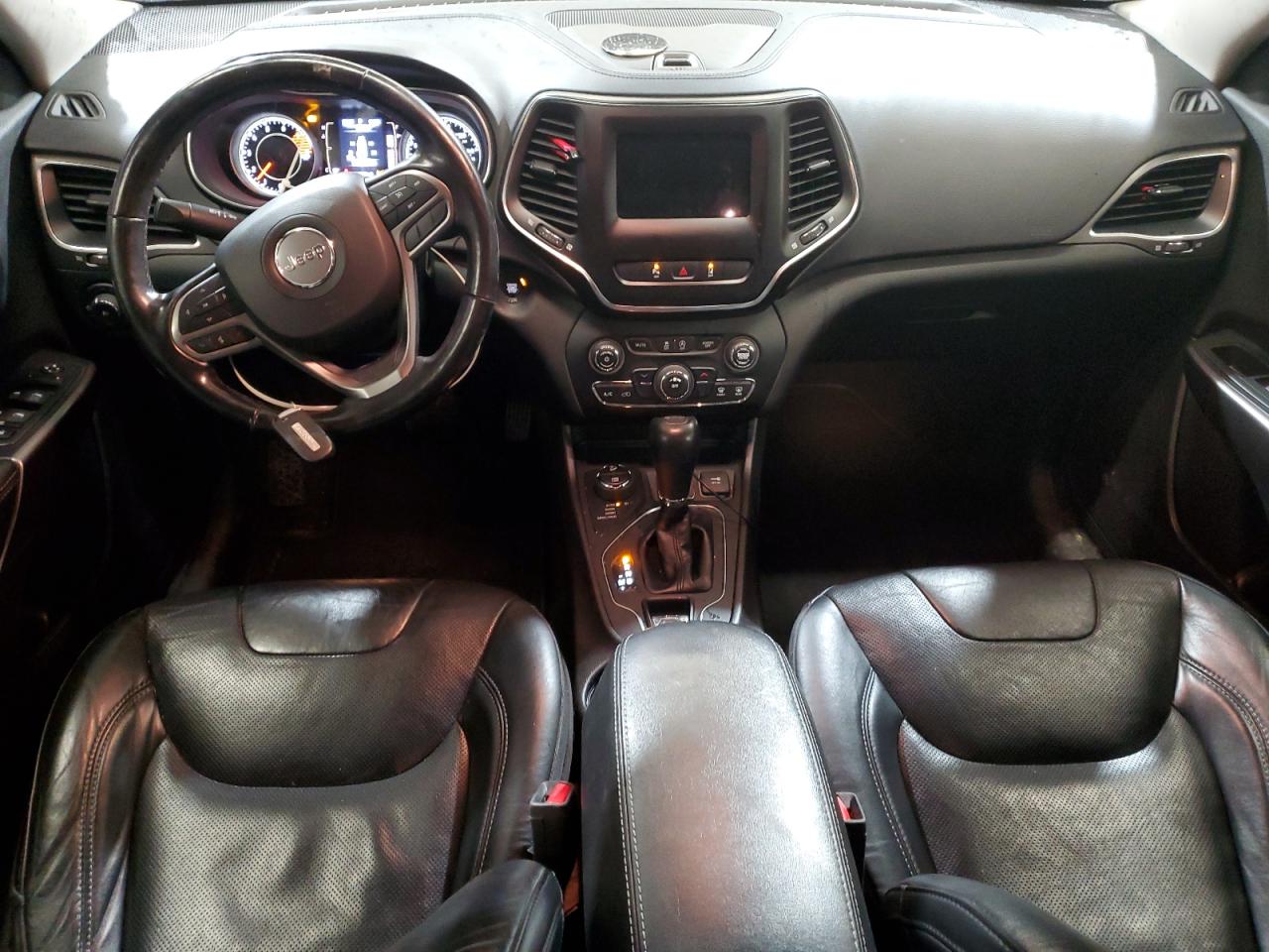 JEEP GRAND CHEROKEE LATITUDE LUX