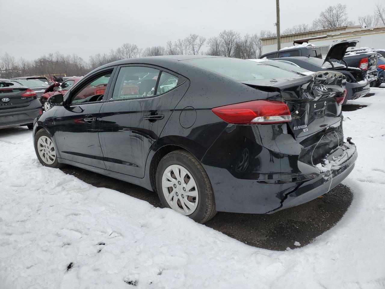 Lot #3025719364 2018 HYUNDAI ELANTRA SE