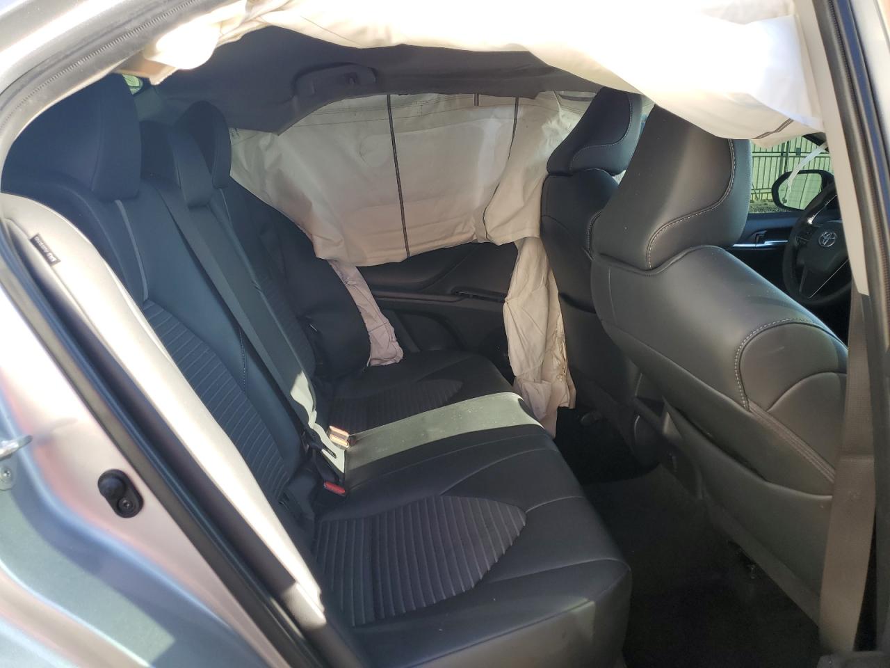 TOYOTA CAMRY SE NIGHT SHADE