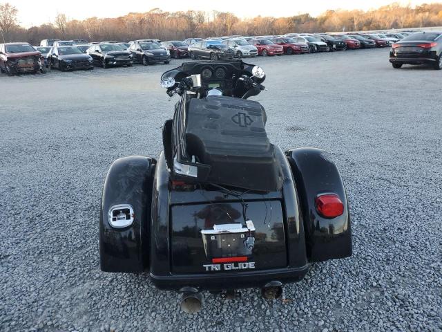 2012 HARLEY-DAVIDSON FLHTCUTG T 1HD1MAM11CB857775