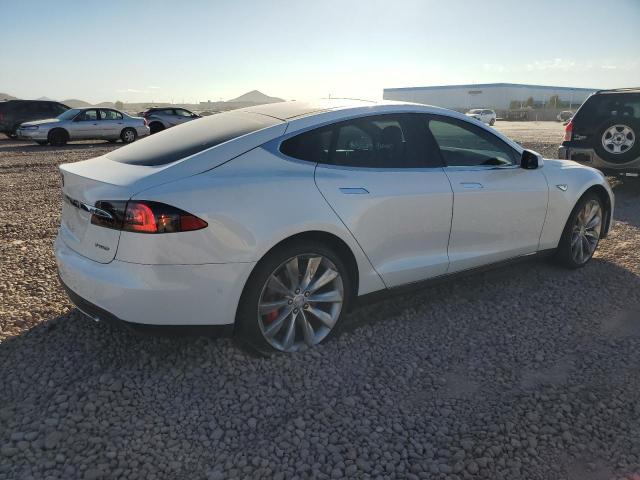 2015 TESLA MODEL S 85 5YJSA1H26FFP70117