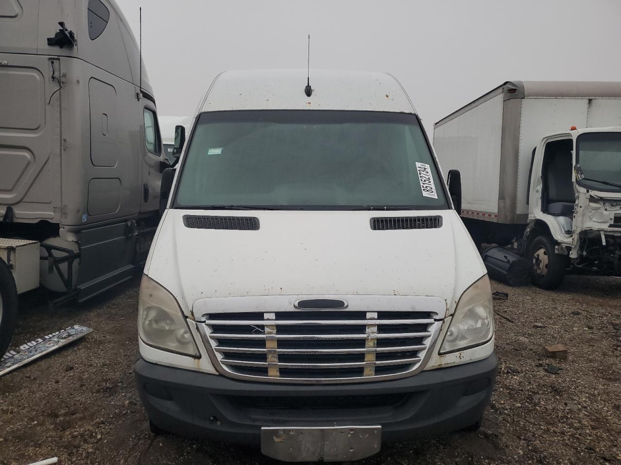 Lot #3044405727 2007 FREIGHTLINER SPRINTER 2