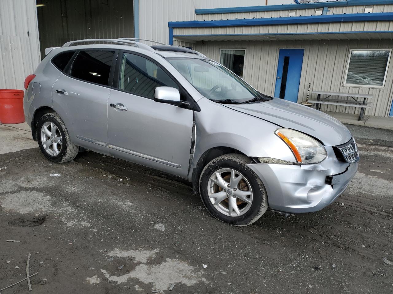 Lot #3027077768 2011 NISSAN ROGUE S