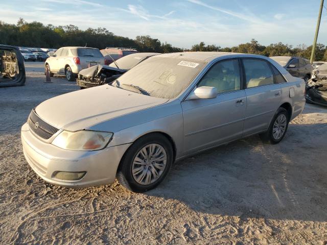 Global Auto Auctions: 2001 TOYOTA AVALON XL