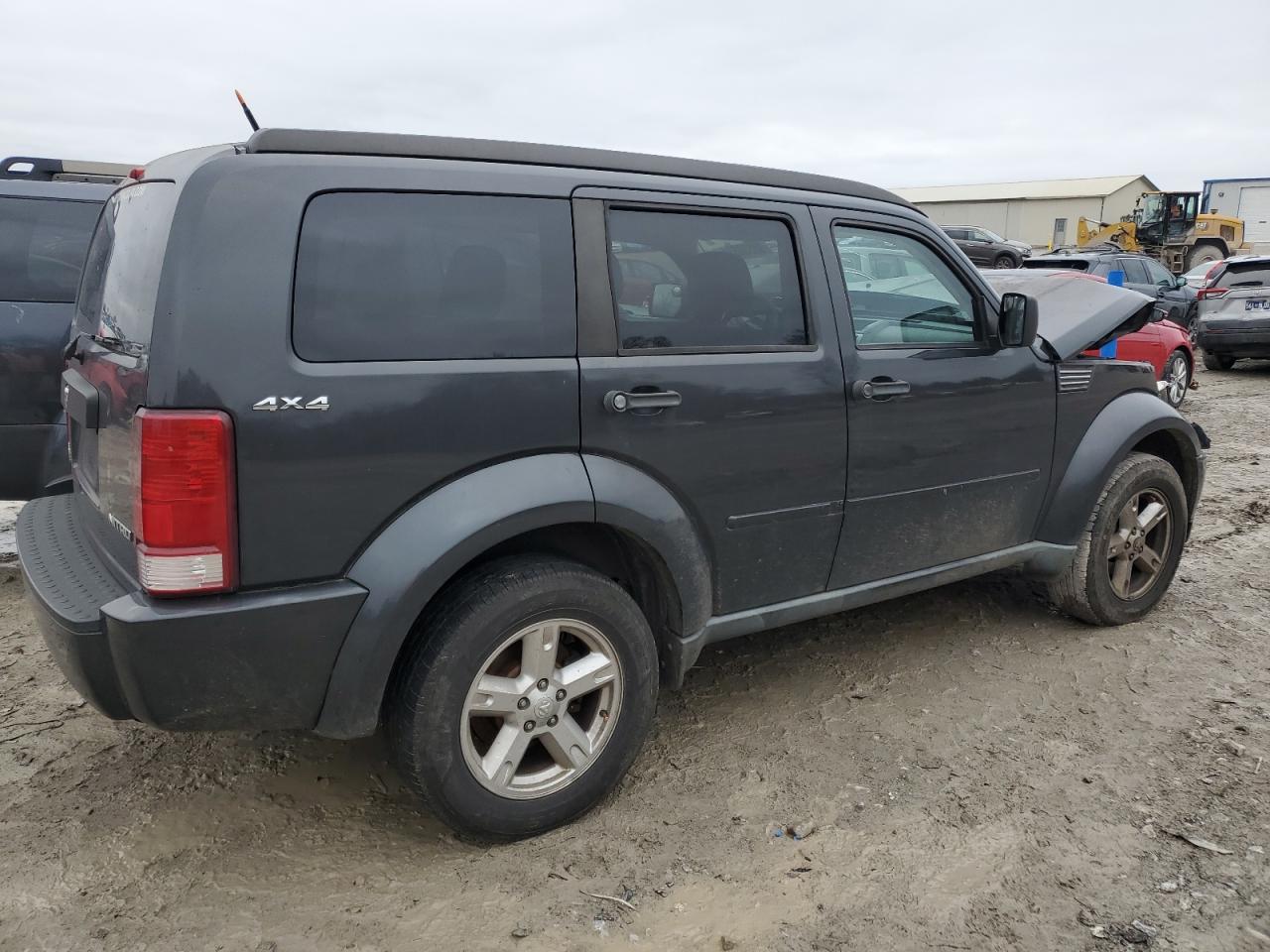 Lot #3037235489 2010 DODGE NITRO SE