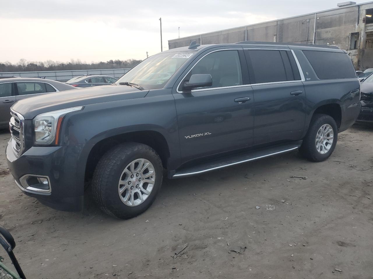  Salvage GMC Yukon