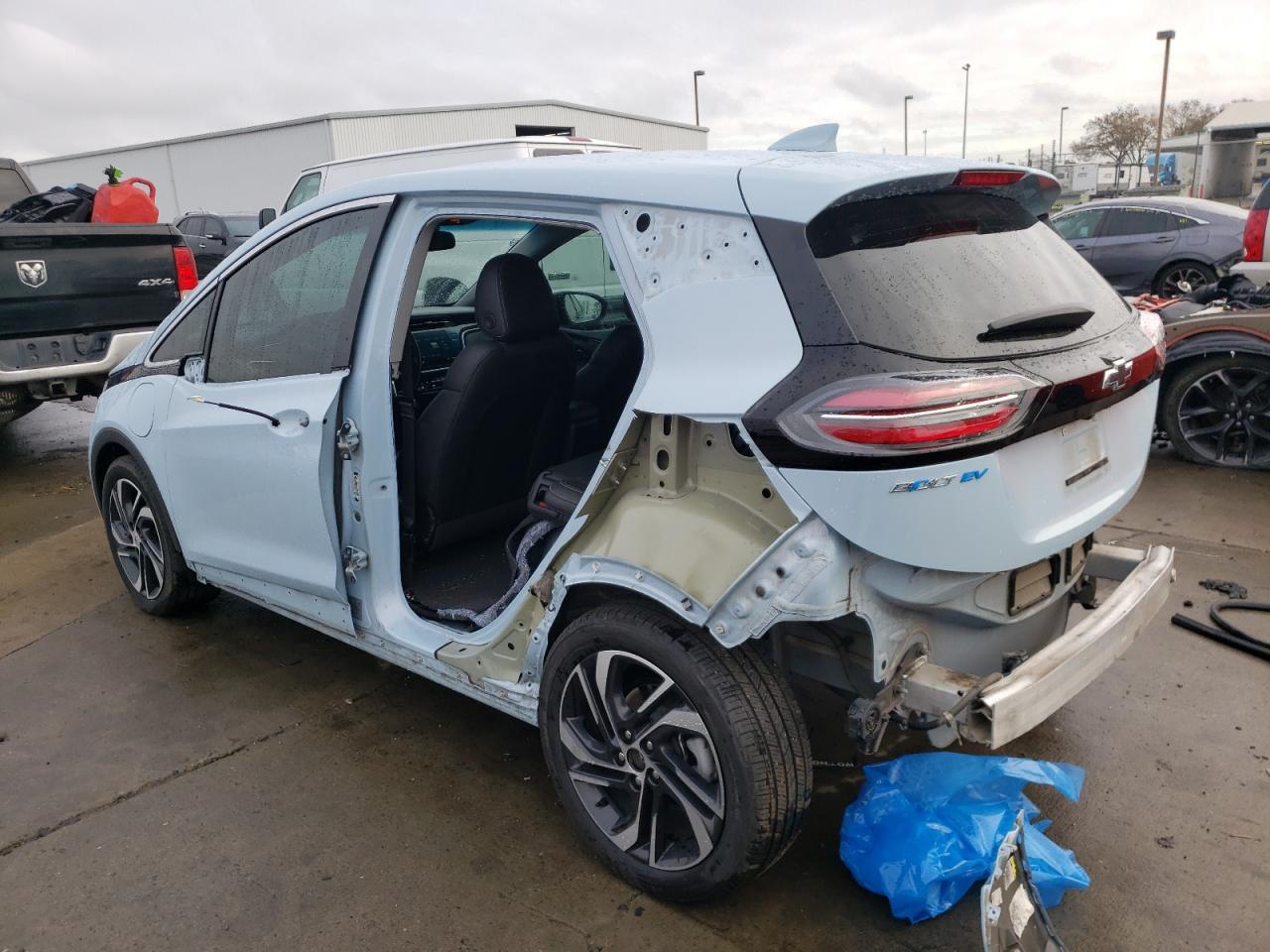 Lot #3042165898 2023 CHEVROLET BOLT EV 2L