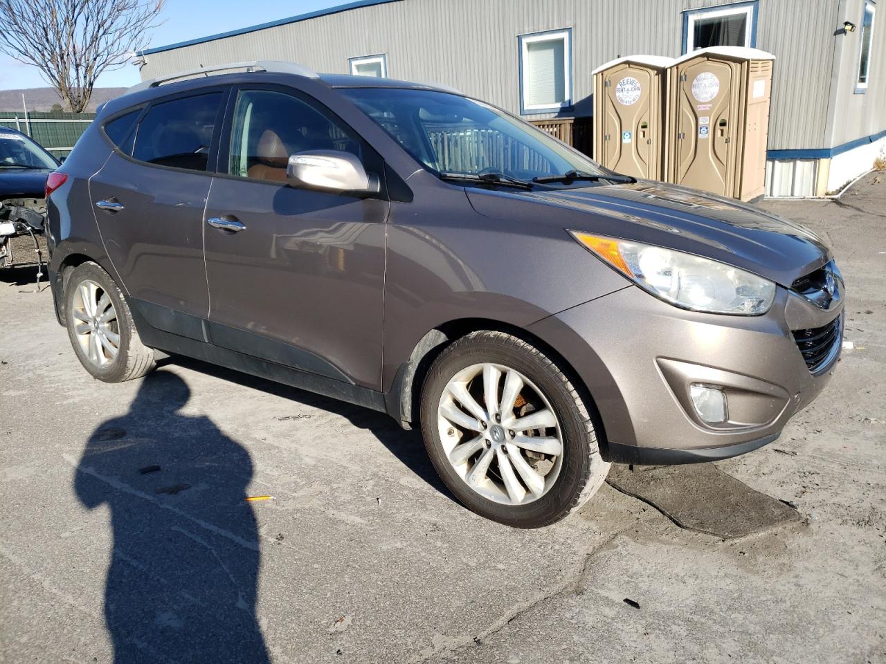 Lot #3030736119 2012 HYUNDAI TUCSON GLS