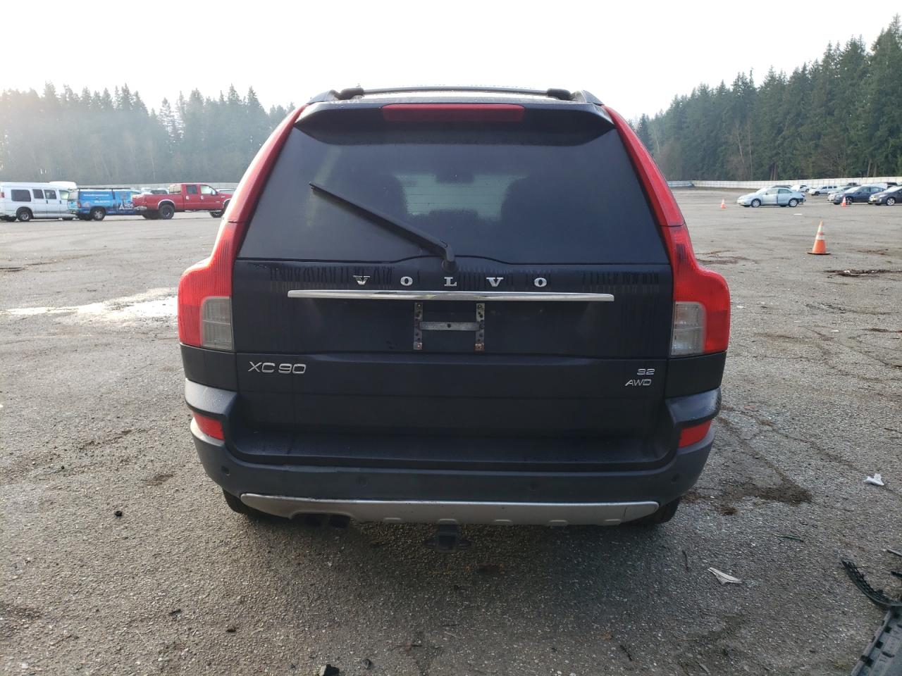 Lot #3033466112 2010 VOLVO XC90 3.2