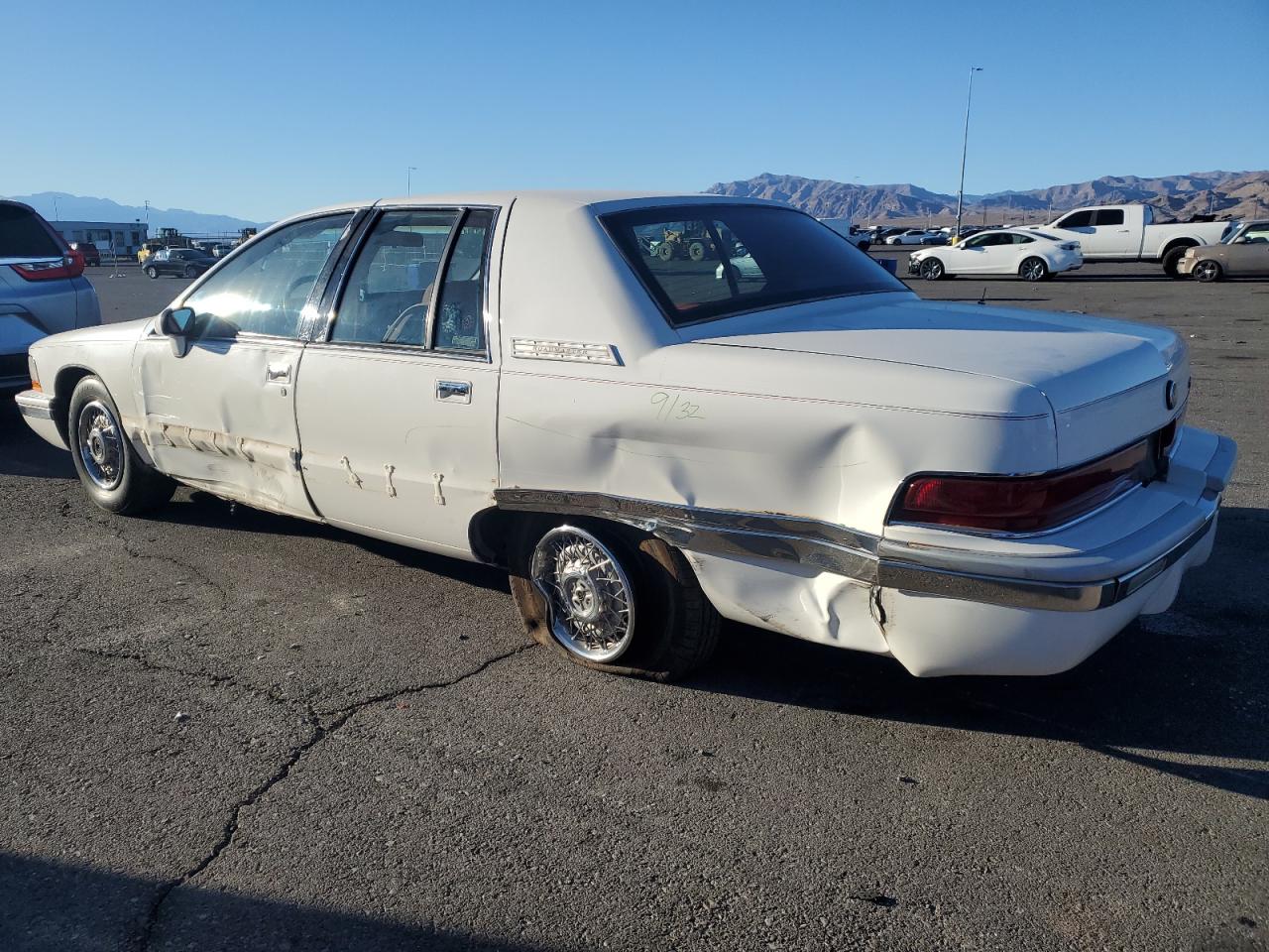 Lot #3041227168 1992 BUICK ROADMASTER