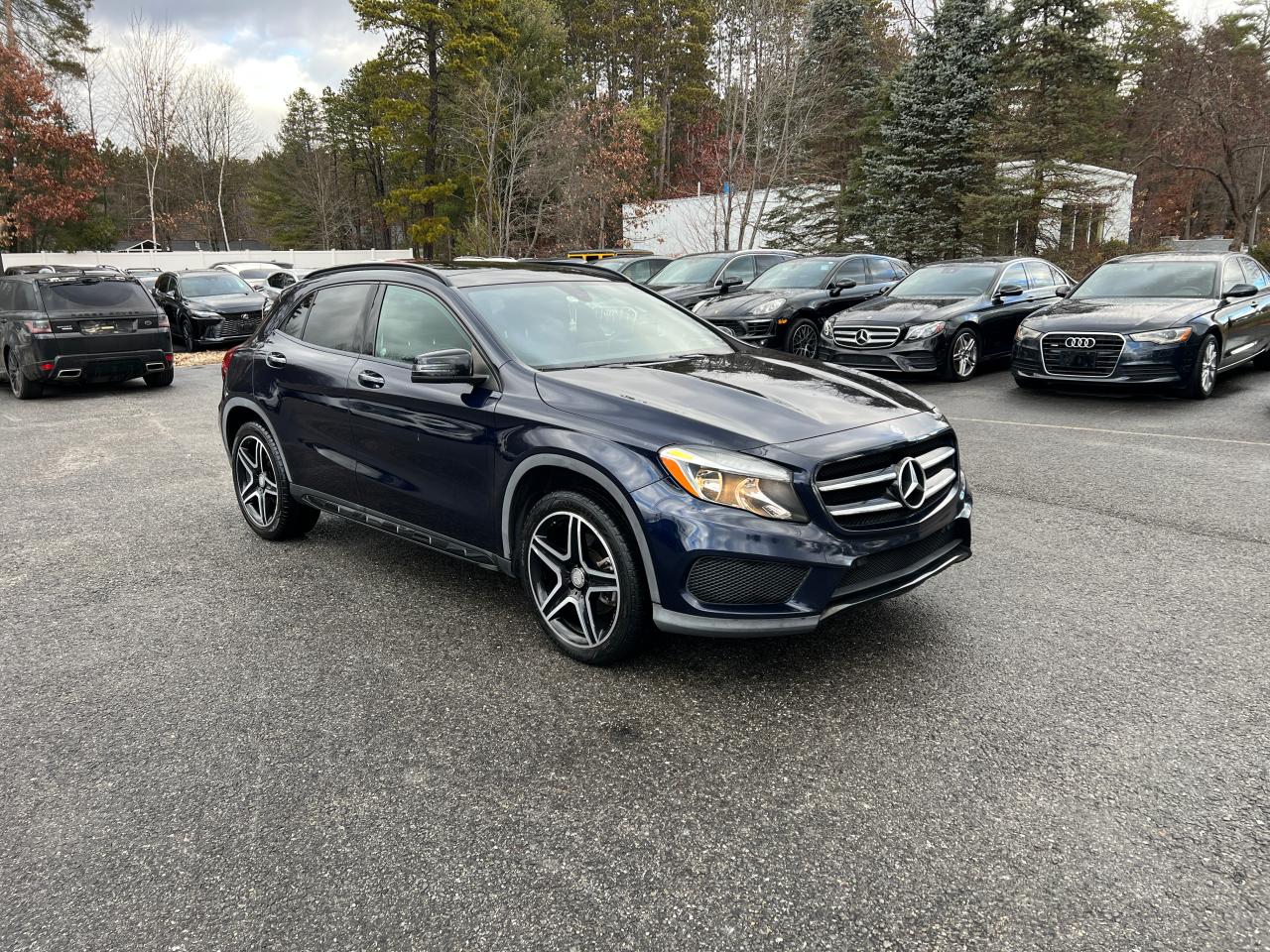 Lot #3033039031 2017 MERCEDES-BENZ GLA 250 4M