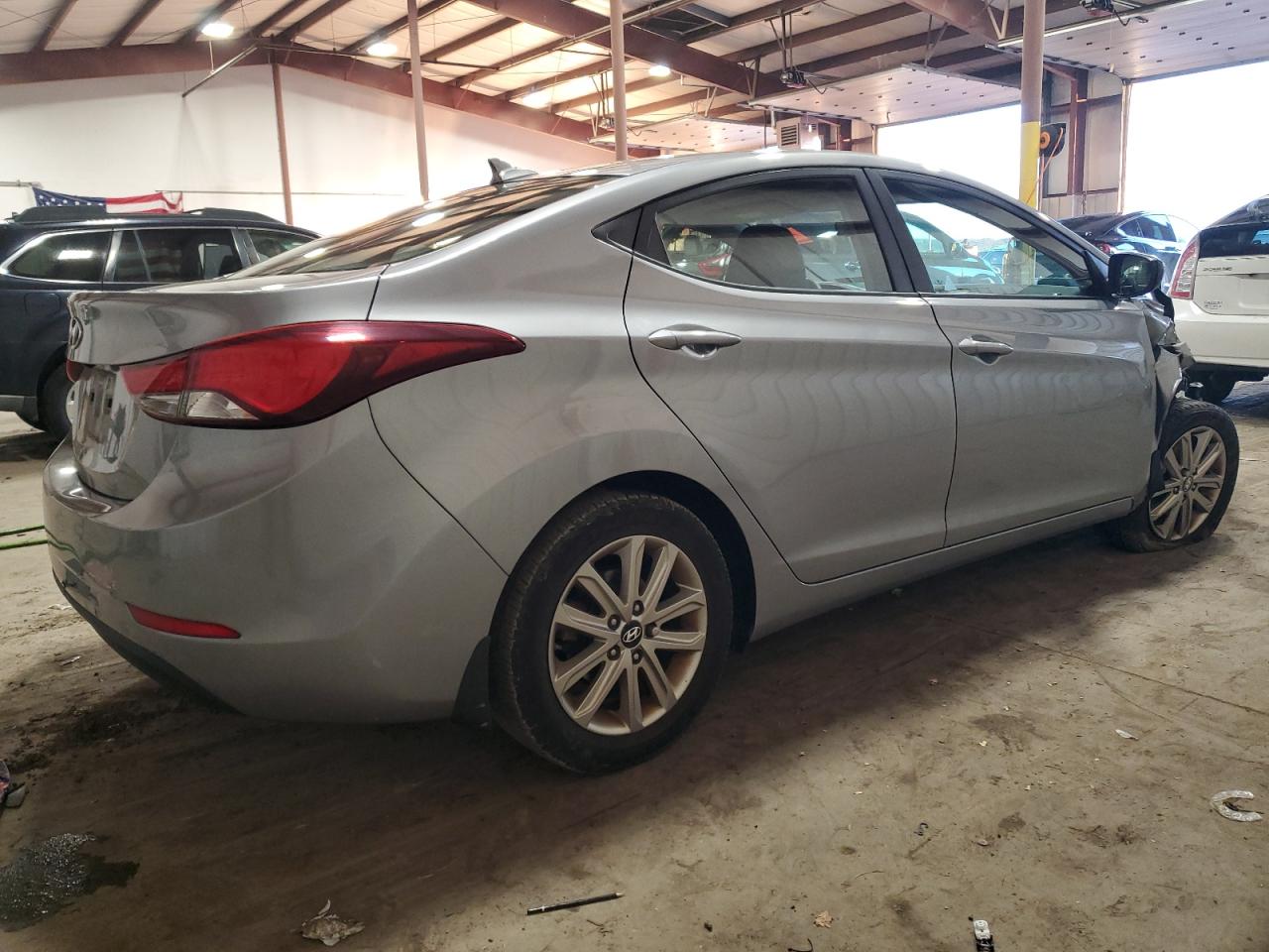 Lot #3033237873 2015 HYUNDAI ELANTRA SE