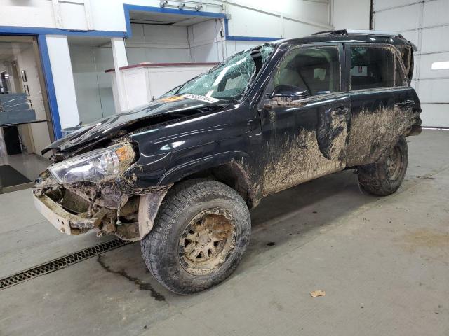 VIN JTEBU5JR0J5560138 2018 TOYOTA 4RUNNER no.1