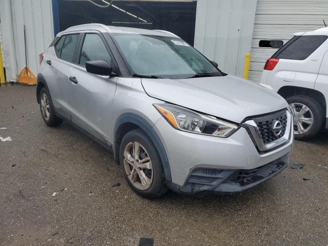 VIN 3N1CP5CU1KL501251 2019 NISSAN KICKS no.4