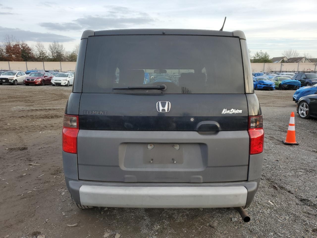 Lot #3037083388 2003 HONDA ELEMENT EX