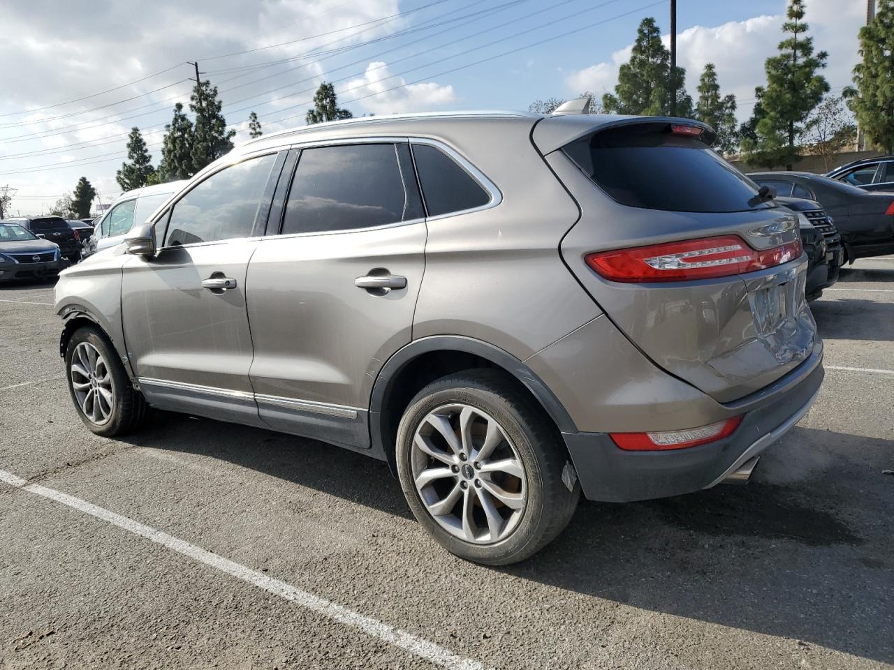 Lot #3028343788 2017 LINCOLN MKC SELECT