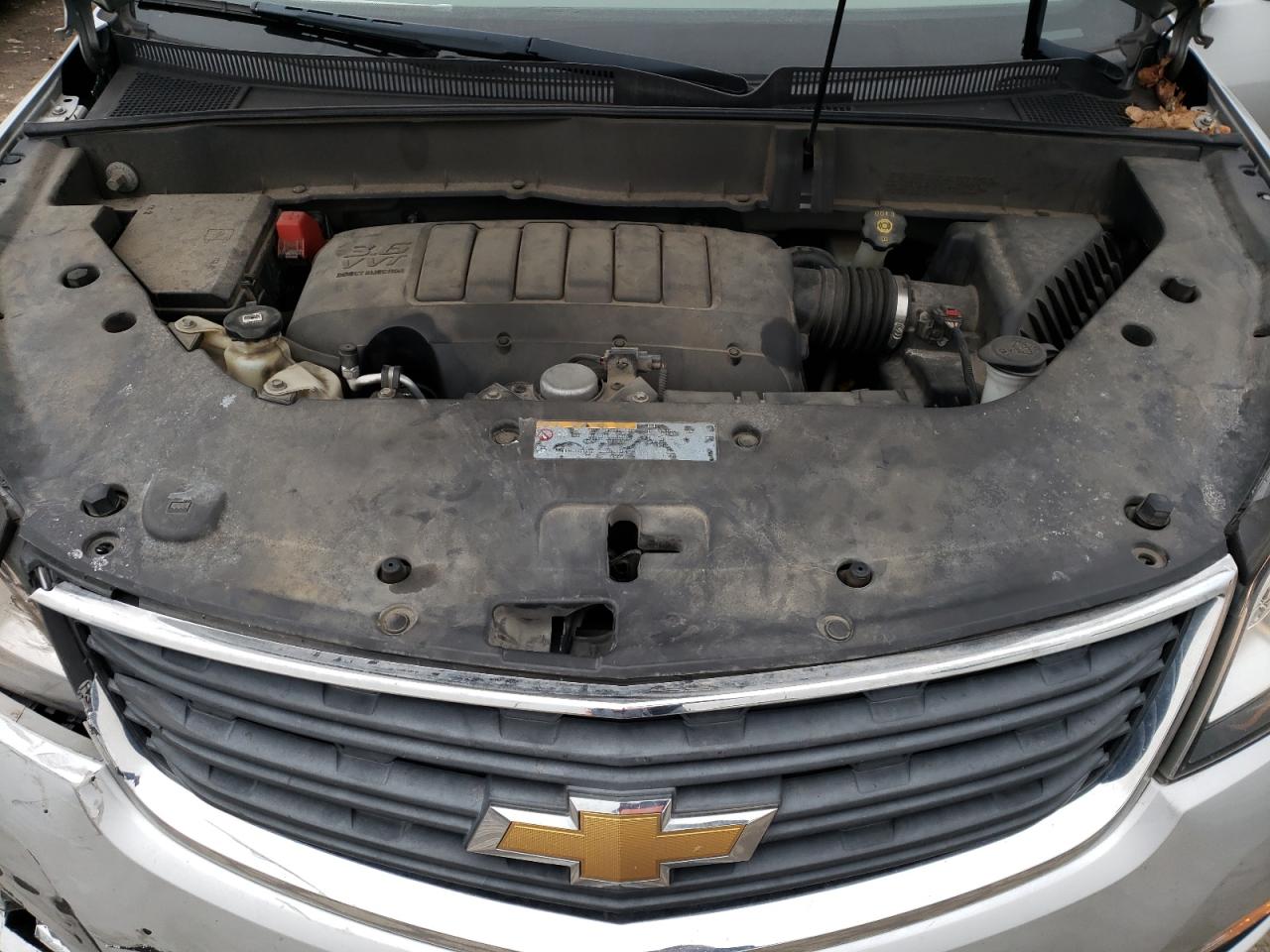 CHEVROLET TRAVERSE LS