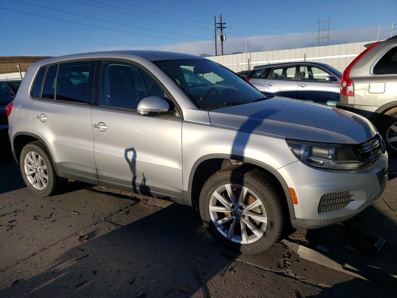 Lot #3040849759 2014 VOLKSWAGEN TIGUAN S