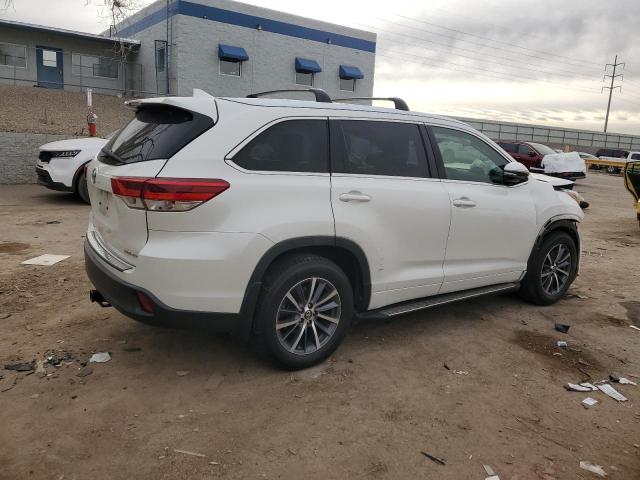 TOYOTA HIGHLANDER 2017 white  gas 5TDJZRFH1HS512922 photo #4