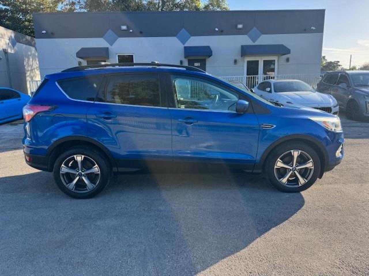 Lot #3034287090 2017 FORD ESCAPE SE