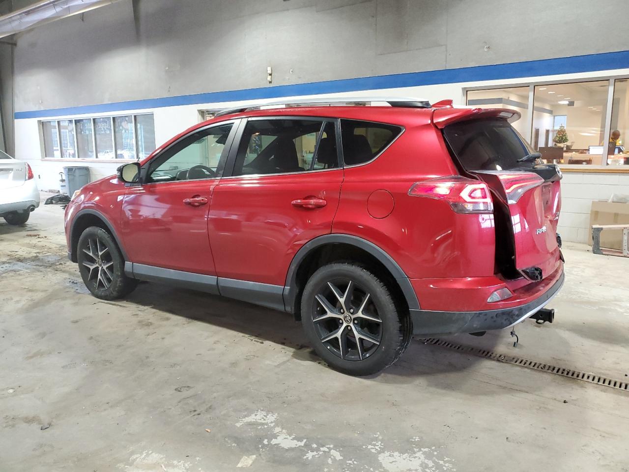 Lot #3028597944 2017 TOYOTA RAV4 SE