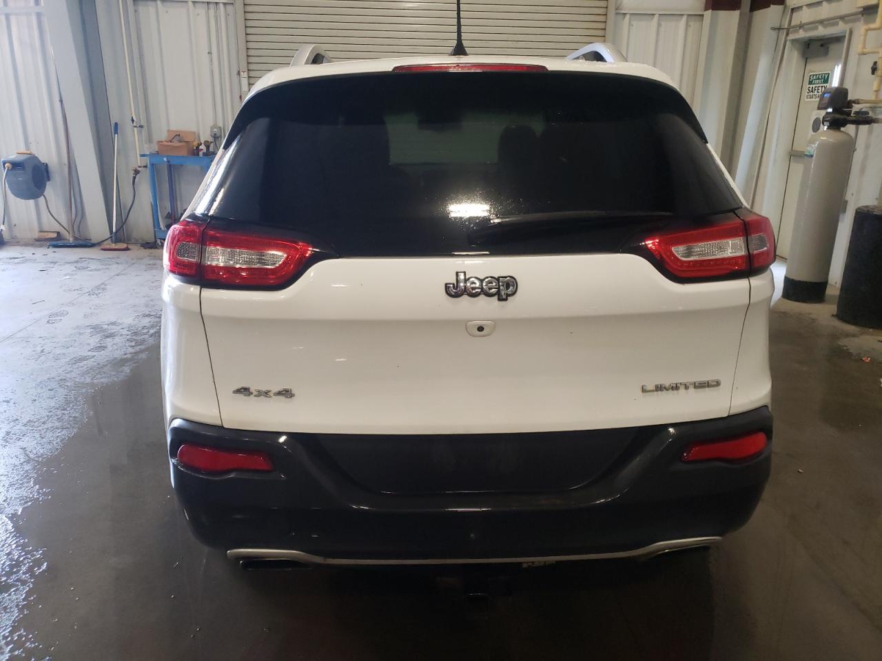 Lot #3034106848 2017 JEEP CHEROKEE L