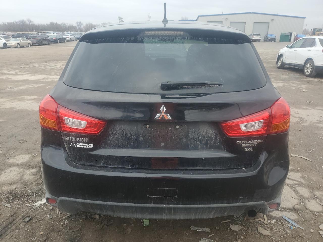 Mitsubishi Outlander 2015