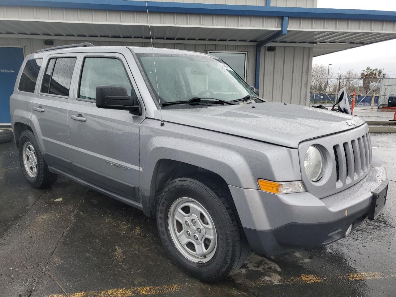 Lot #3028382804 2014 JEEP PATRIOT SP