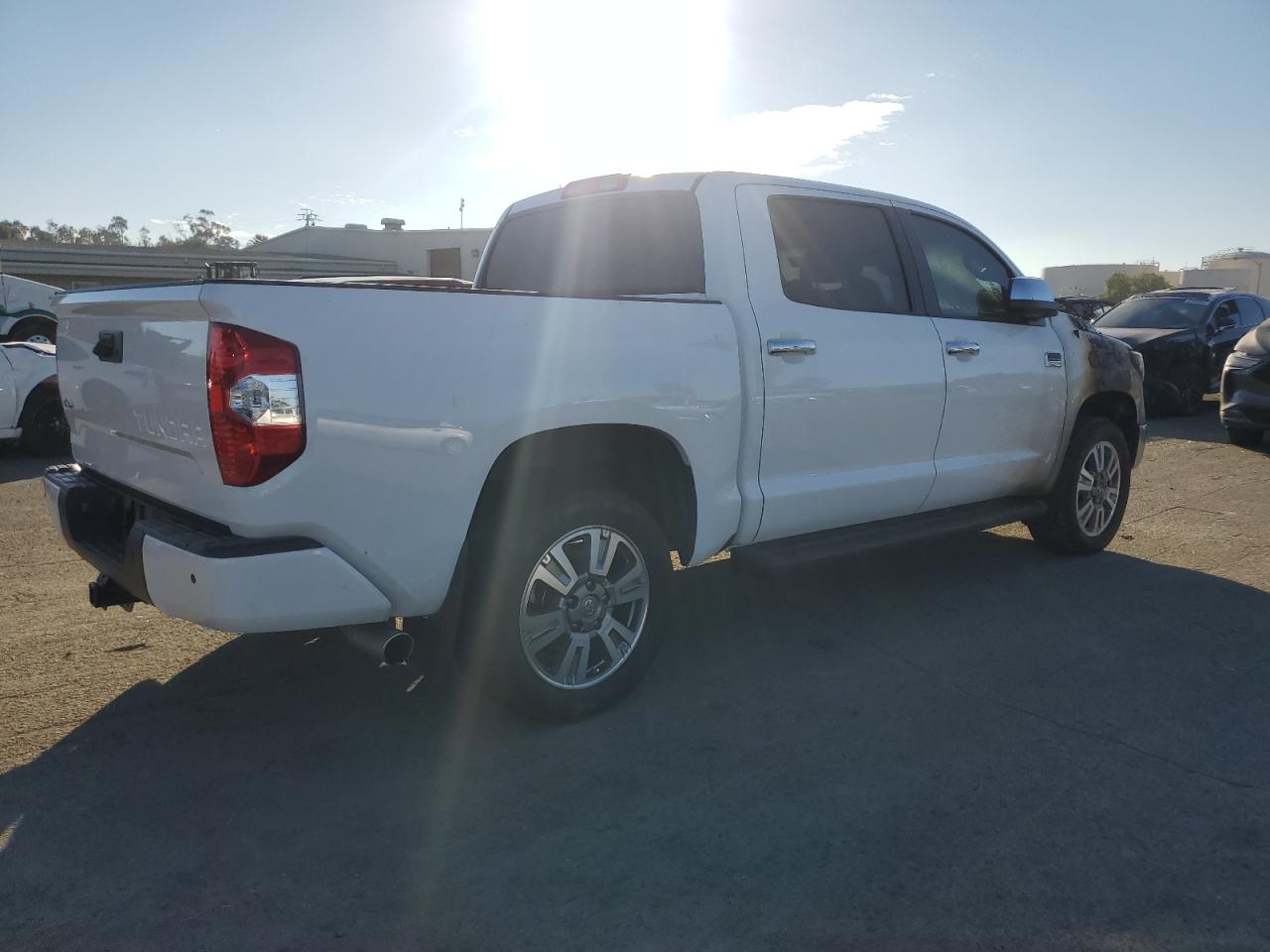 Lot #3029402731 2017 TOYOTA TUNDRA CRE