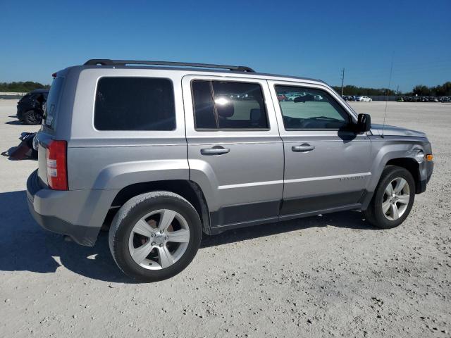 VIN 1C4NJPBB9ED765282 2014 JEEP PATRIOT no.3