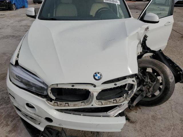 VIN 5UXKS4C33H0U05733 2017 BMW X5 no.12