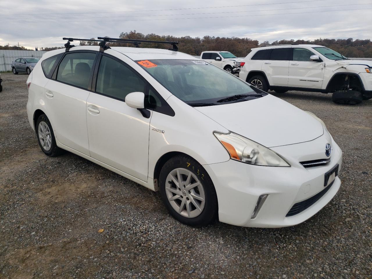 Lot #3028649305 2012 TOYOTA PRIUS V