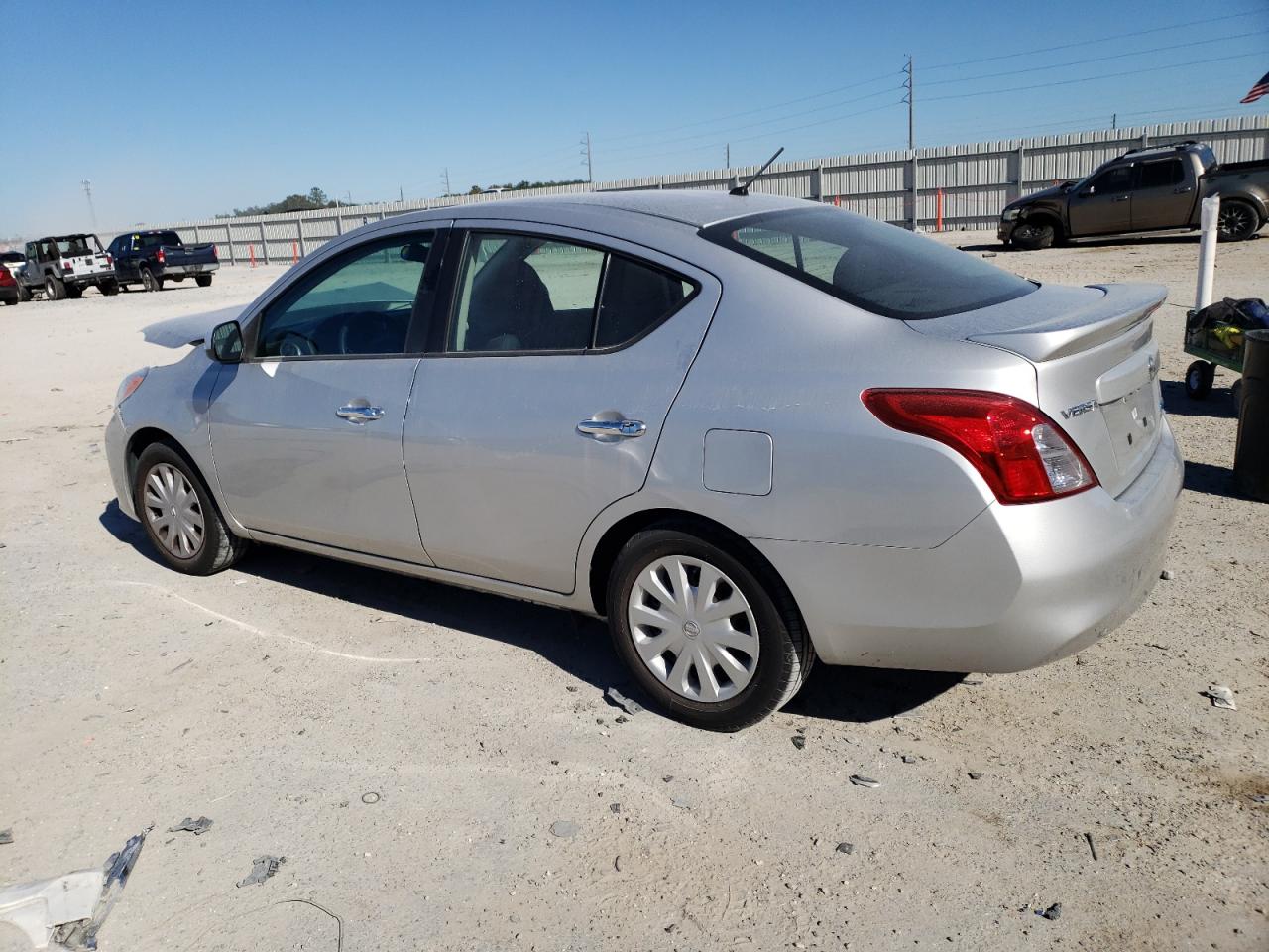 Lot #3044717254 2013 NISSAN VERSA S