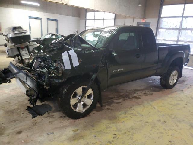 TOYOTA TACOMA