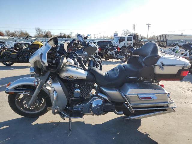 HARLEY-DAVIDSON FLHTCUI AN 2003 silver  gas 1HD1FCW493Y644227 photo #4